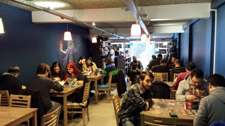 Vakkorama gym istambul. кафе гоблин в чем можно приходить. гоблин моллис. Goblin cafe. A sideway cafe.