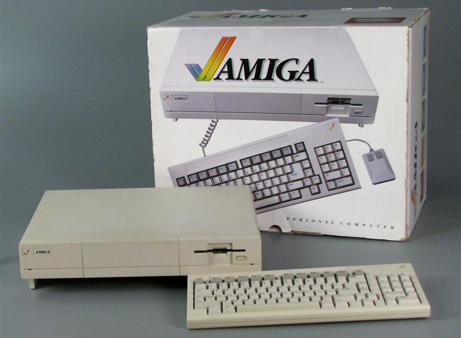 - Bölüm 17: Amiga ROM’una Gizlenmiş Mesaj. 